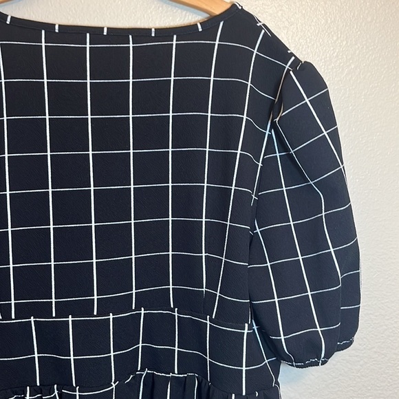 Shein Curve Plus Size Mini Short Sleeve Dress - Picture 11 of 13